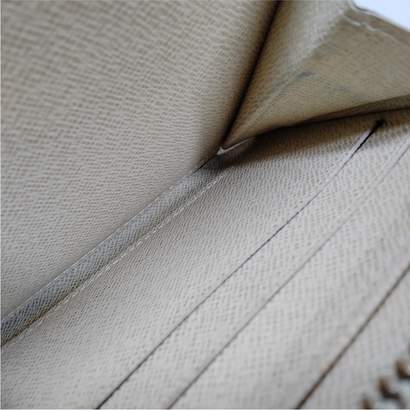 Louis Vuitton LV Damier Azur Zippy Wallet - Picture 9 of 16